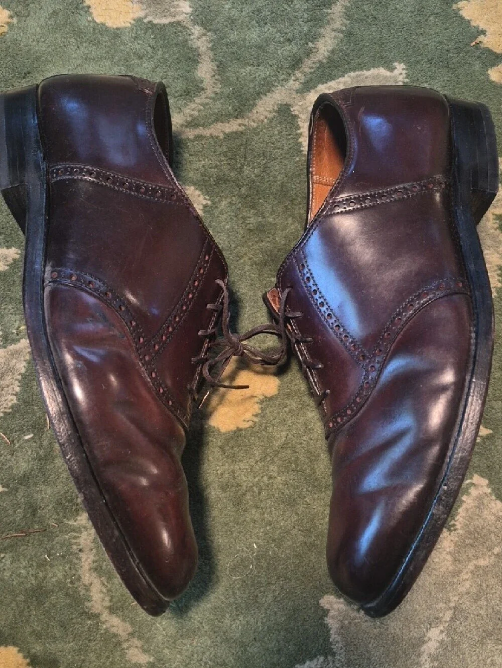 Alden Dark Brown Leather Lace-Up Dress Shoes